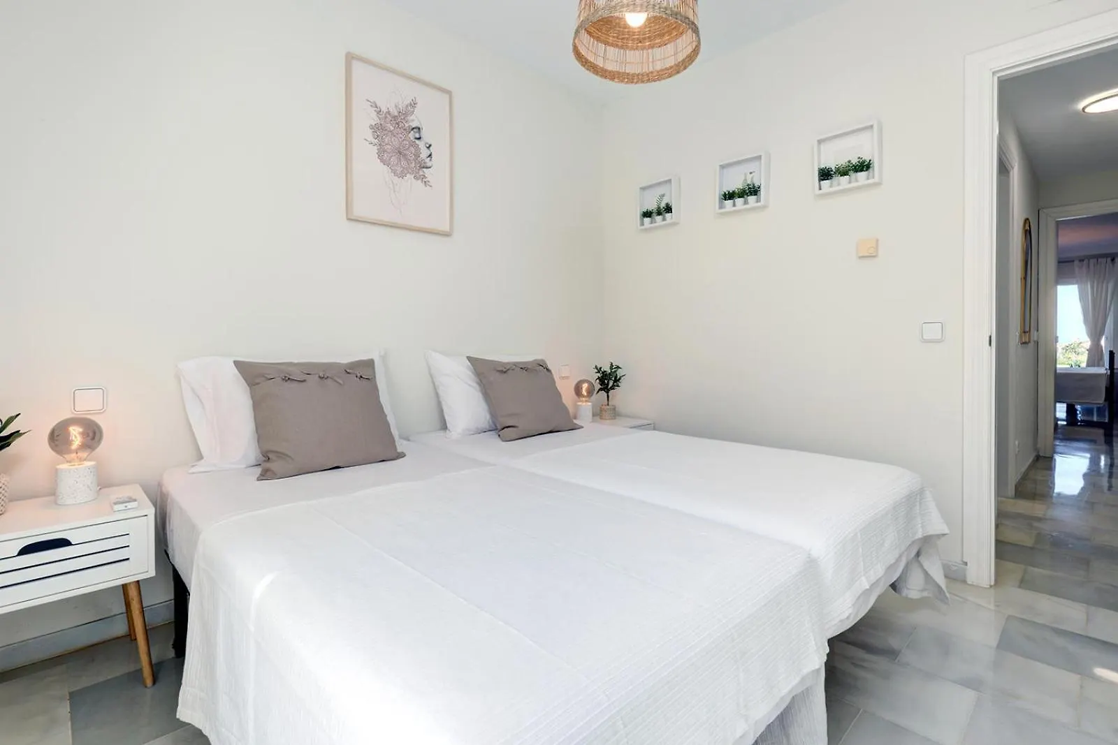 La Cala Gorgeous 2 Bedroom Apartment With Stunning Gardens, Pools And Sea Views El Faro